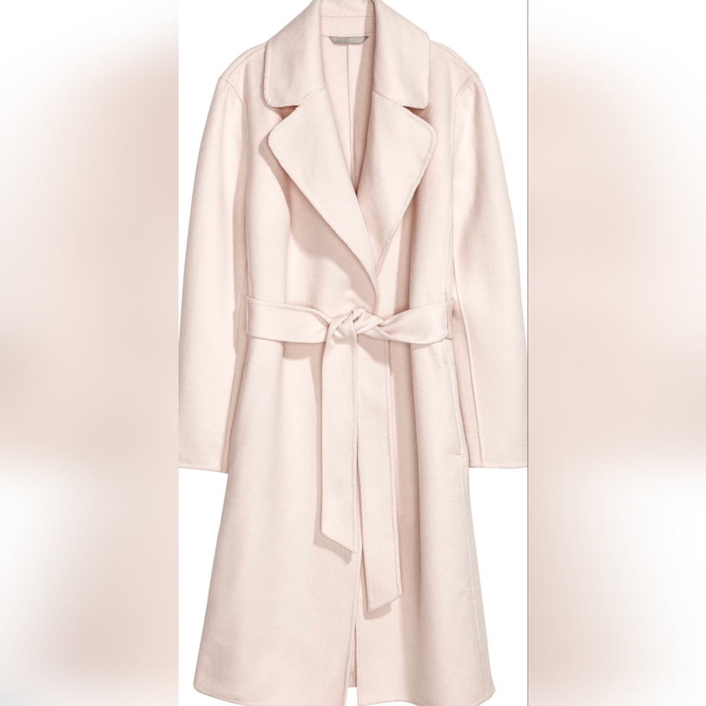 🆕H&M Cream Coat with Belt
